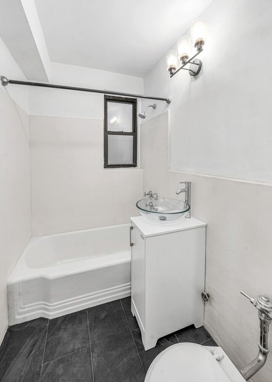 54 East 8th Street, Unit 3L photo 18
