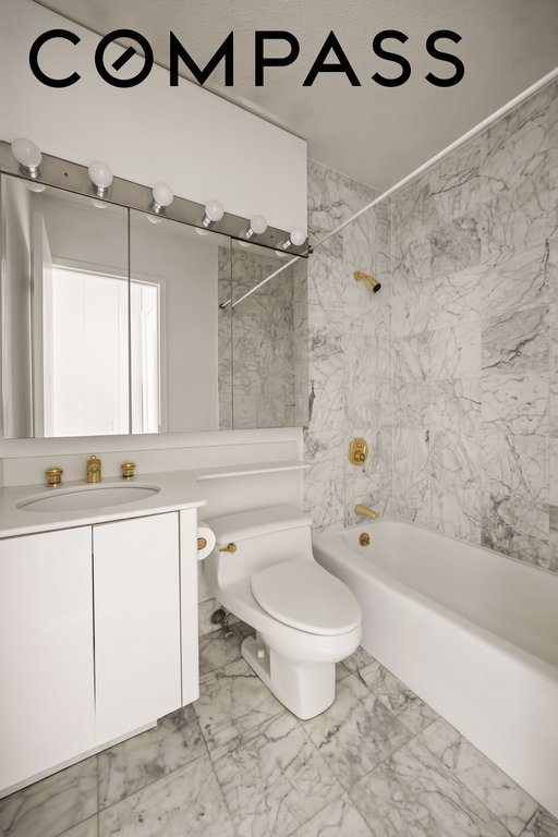 127 East 30th Street, Unit 7B photo 5