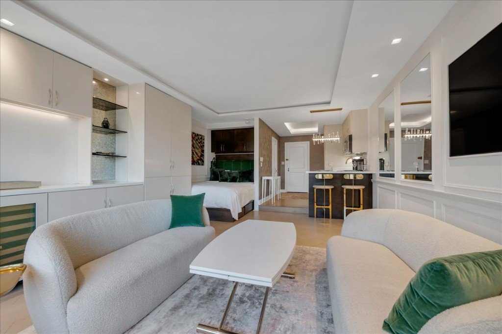 150 Central Park South, Unit 503 photo 3