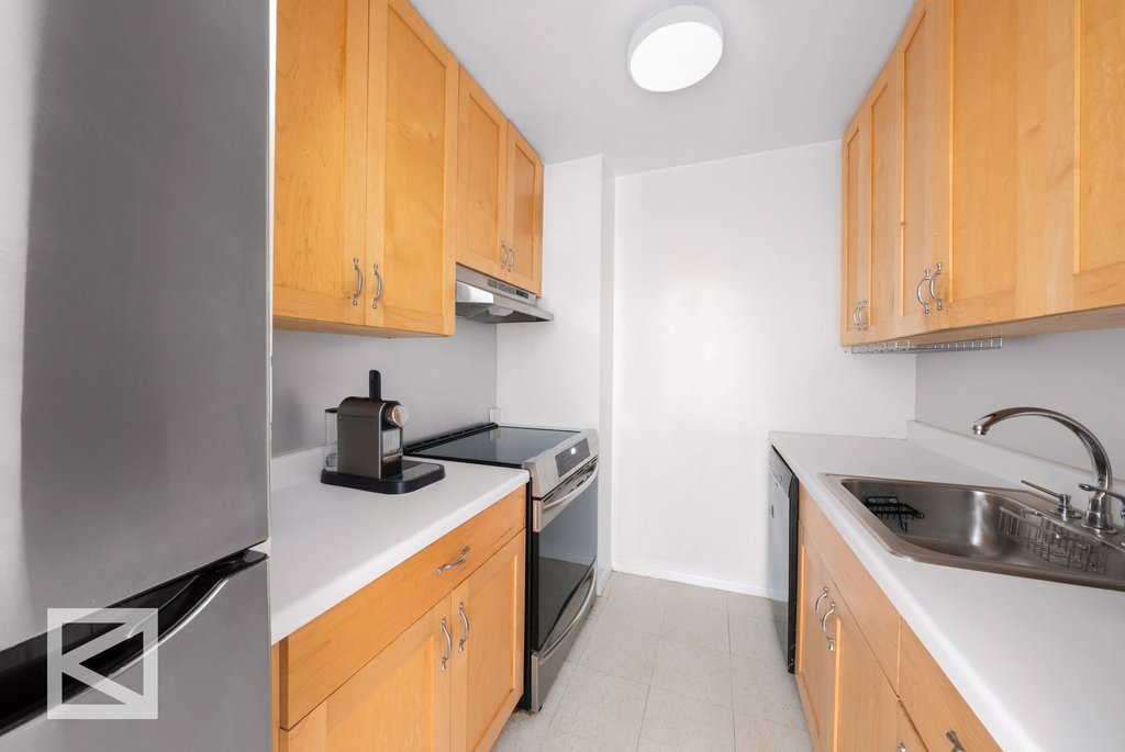 115 Morton Street, Unit 5B photo 11