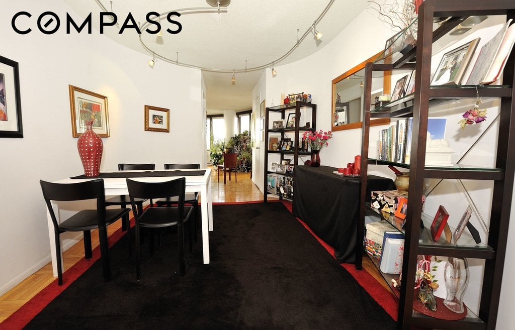 330 East 38th Street, Unit 54D photo 11