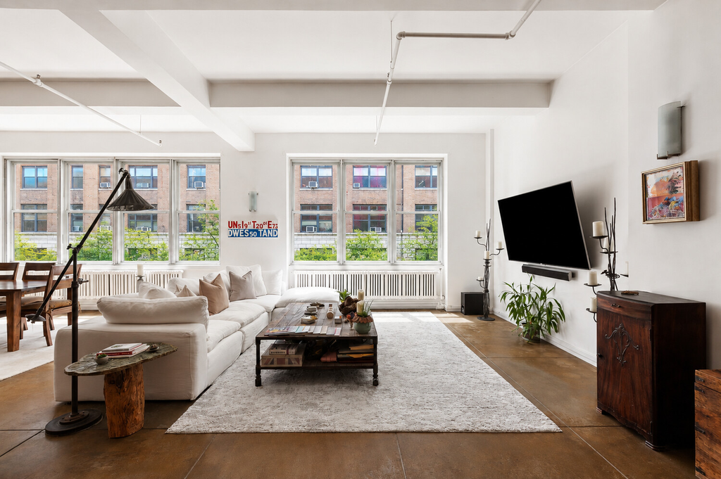 335 West 38th Street, Unit 3