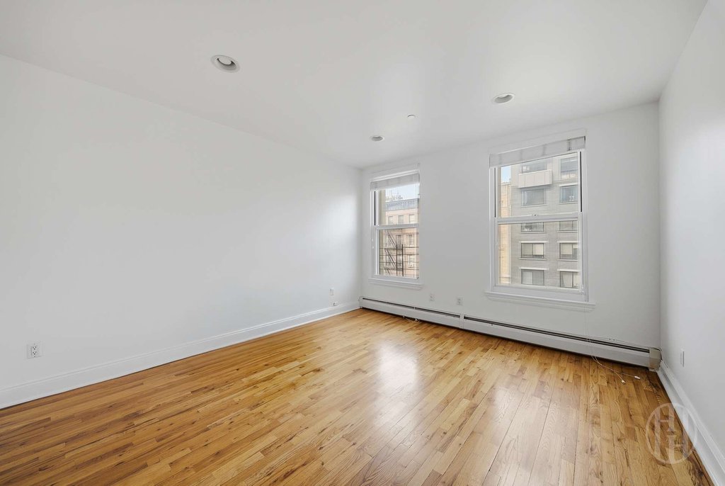2098 Frederick Douglass Boulevard, Unit 4H photo 2