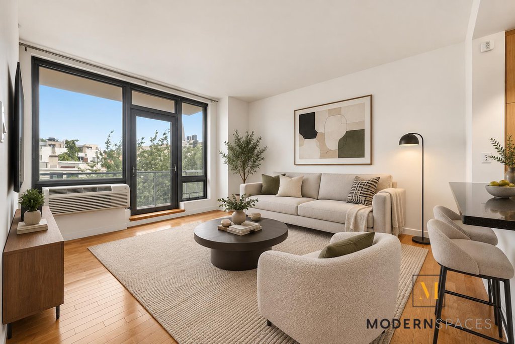 5-49 Borden Avenue #3H