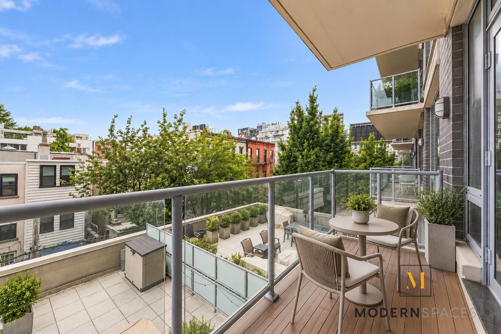 5-49 Borden Avenue, Unit 3H photo 14