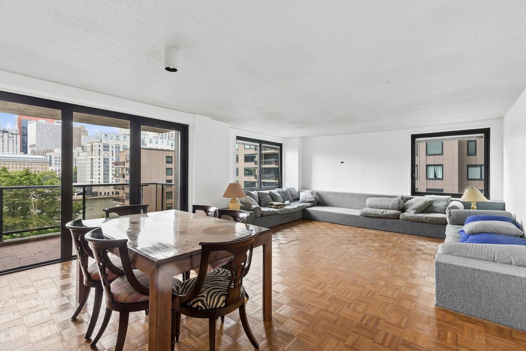 531 Main Street, Unit 802 photo 2