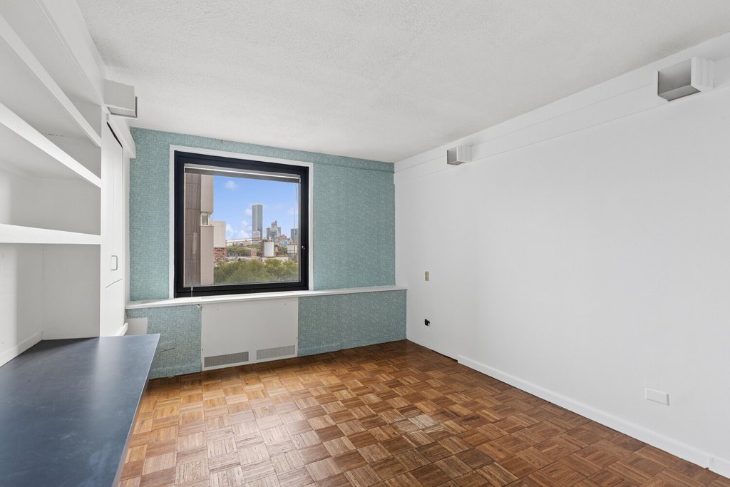 531 Main Street, Unit 802 photo 14