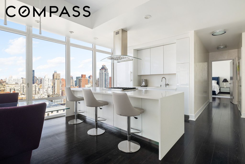 207 East 57th Street, Unit 30A photo 3