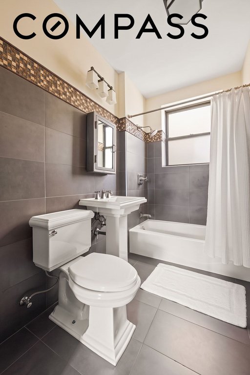 2611 Frederick Douglass Boulevard, Unit 3B photo 11