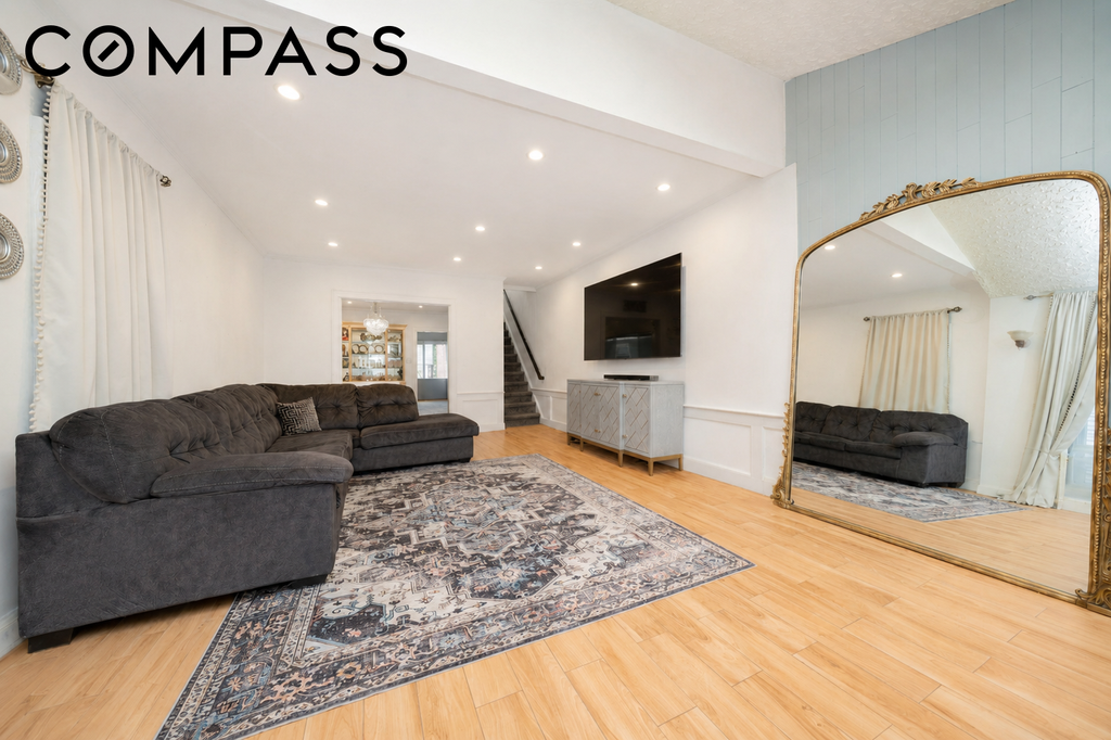 1351 East 59th Street – For Sale photo 3