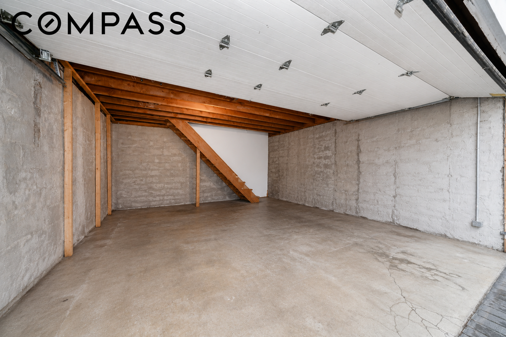 1351 East 59th Street – For Sale photo 16