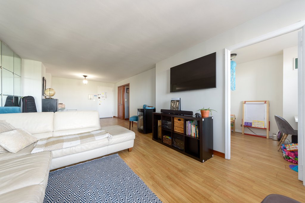 135 Ocean parkway, Unit 8T photo 2