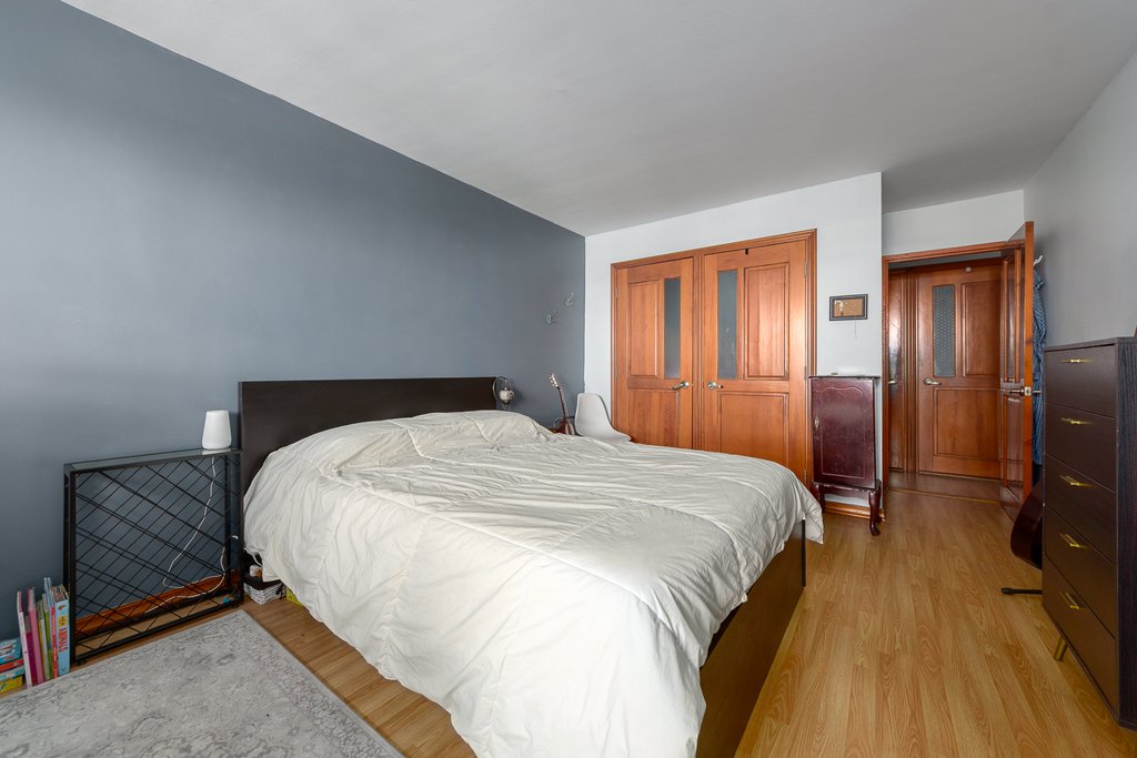 135 Ocean parkway, Unit 8T photo 4