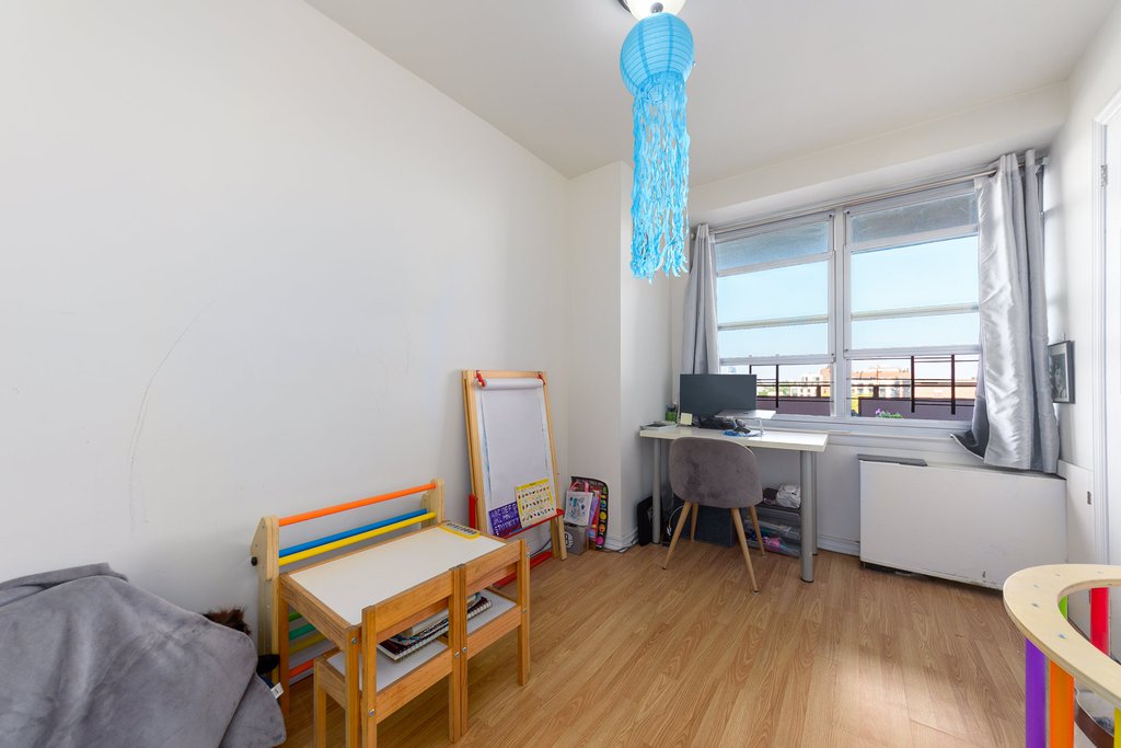 135 Ocean parkway, Unit 8T photo 5