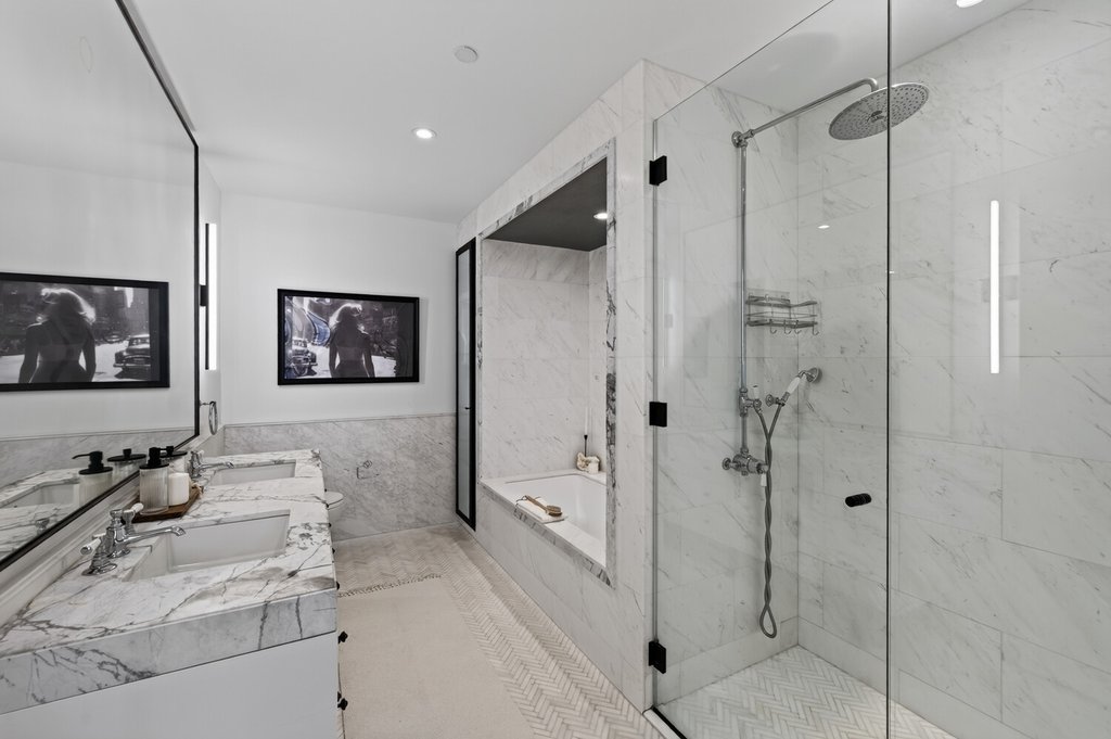 438 East 12th Street, Unit 6S photo 9