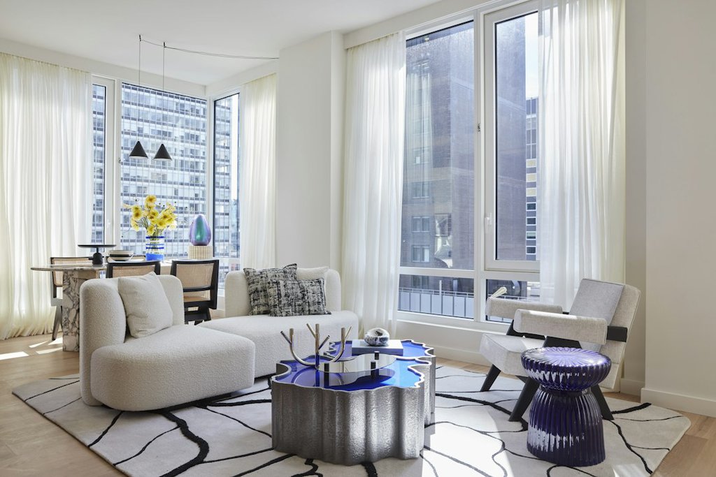 135 East 47th Street, Unit 15D photo 3
