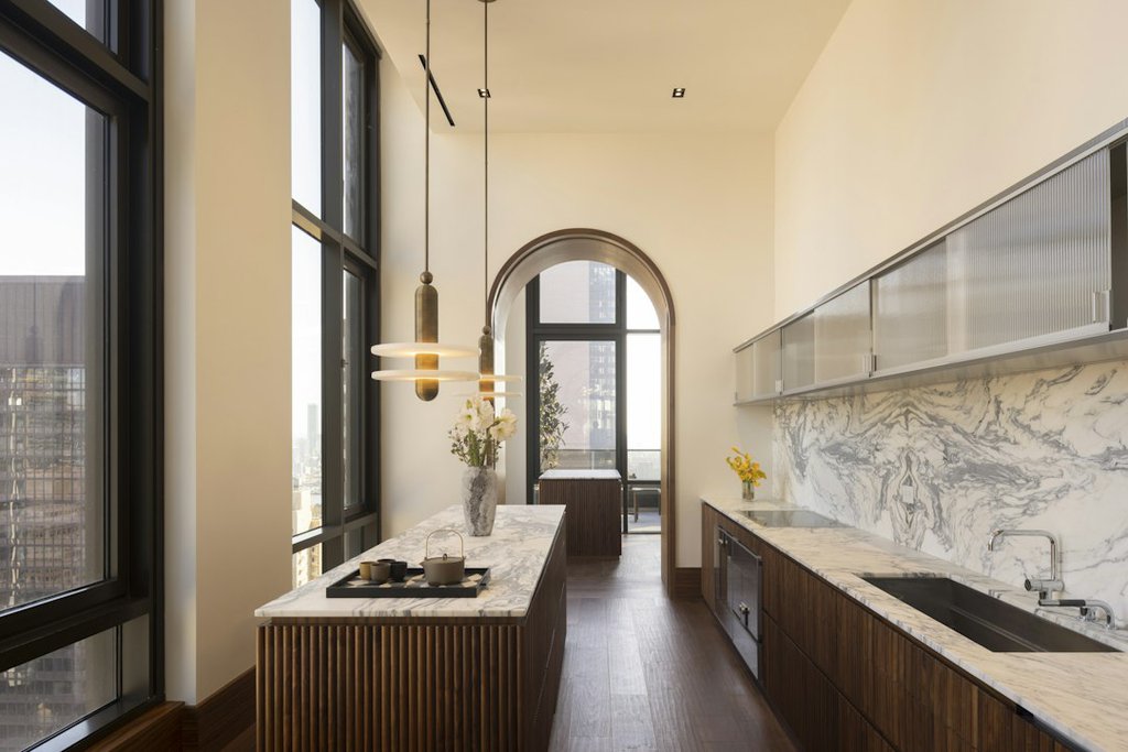 135 East 47th Street, Unit 15D photo 12
