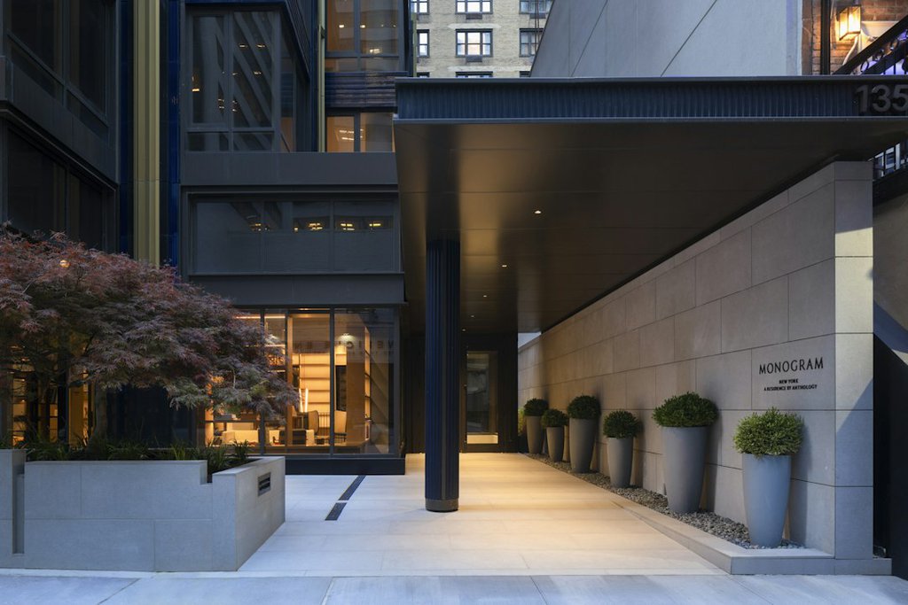 135 East 47th Street, Unit 15D photo 17