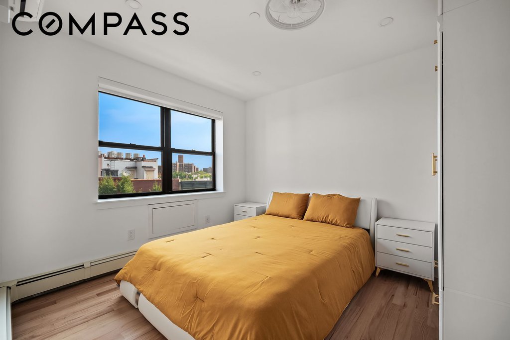 18 West 129th Street, Unit PHA photo 3