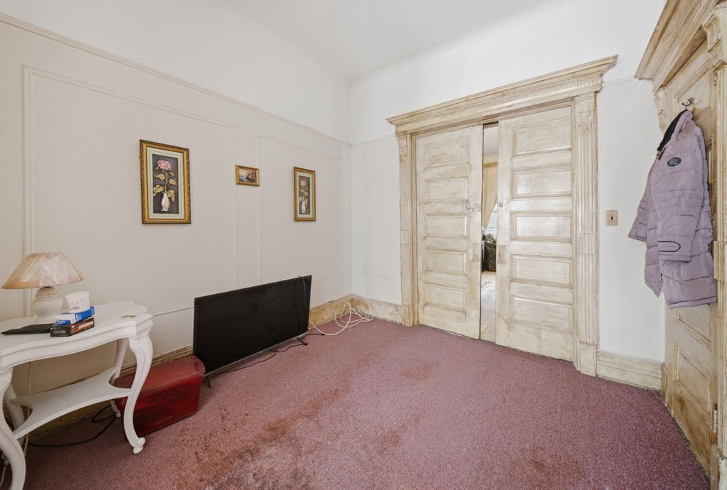 343 Gates Avenue – For Sale photo 8