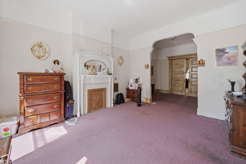 343 Gates Avenue – For Sale photo 11