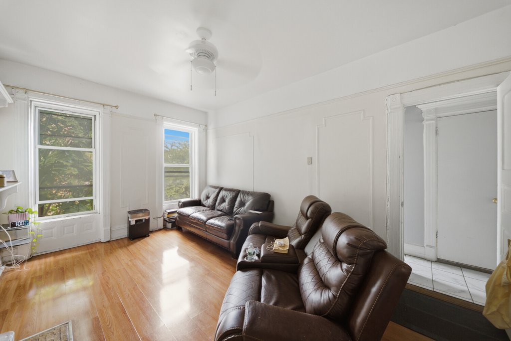 343 Gates Avenue – For Sale photo 17