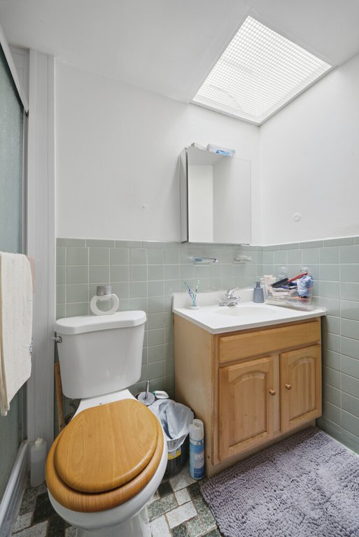 343 Gates Avenue – For Sale photo 21
