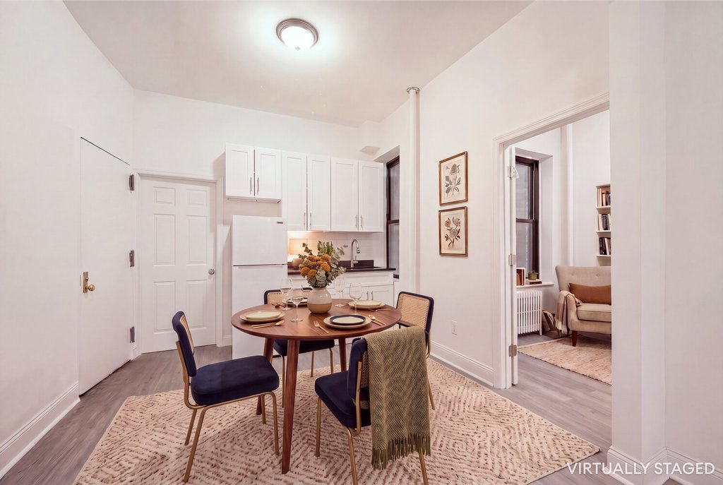 32 Second Avenue, Unit 4 photo 4