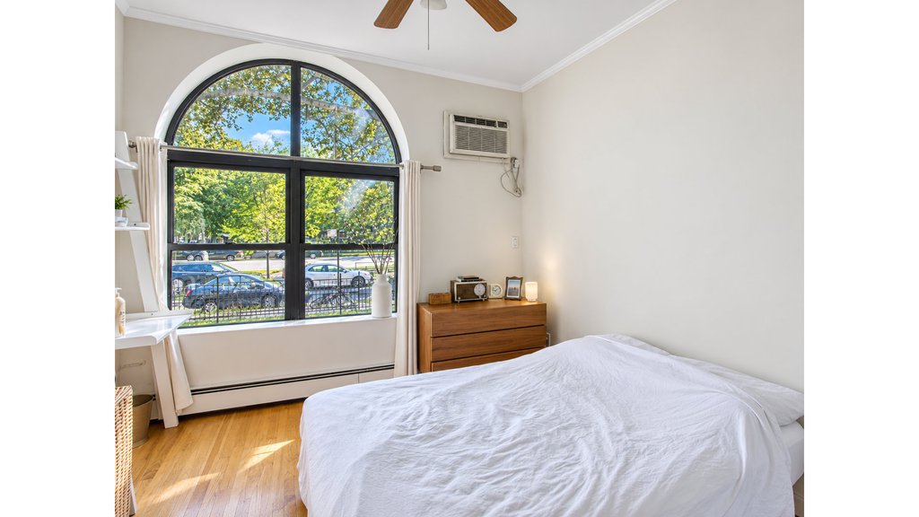 510 Ocean Parkway, Unit 1J photo 7
