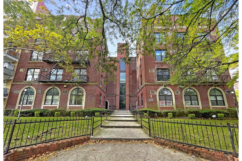 510 Ocean Parkway, Unit 1J photo 12