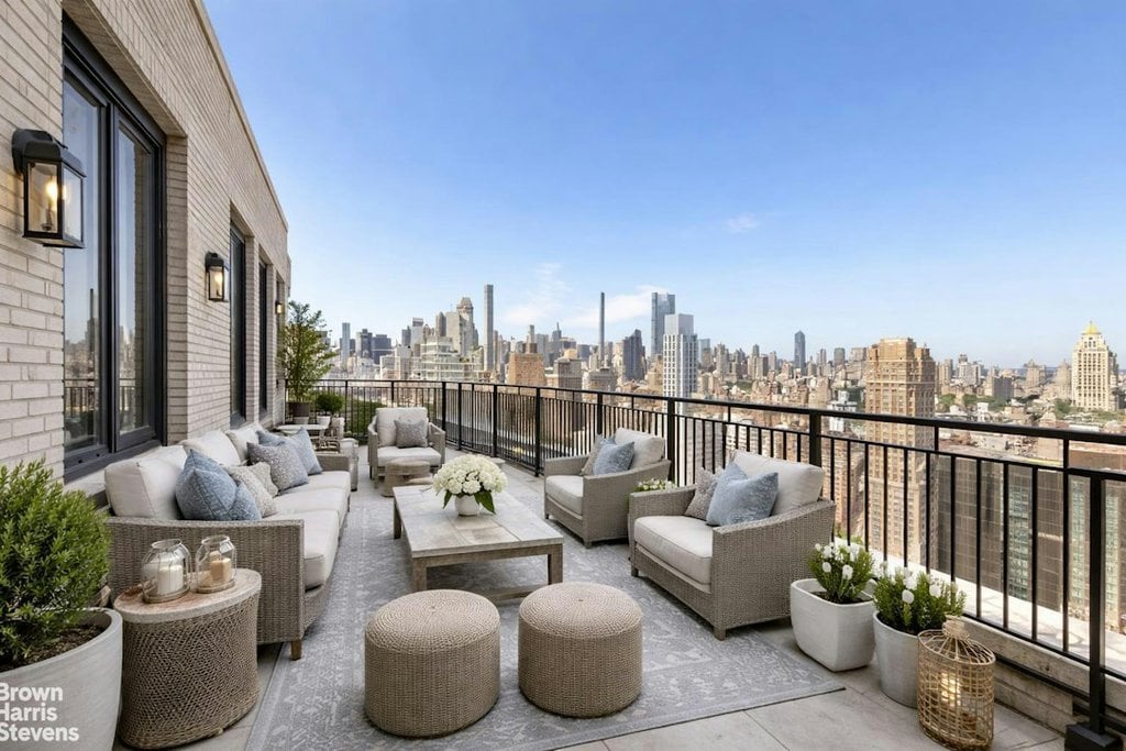 300 East 77th Street, Unit PH2/3