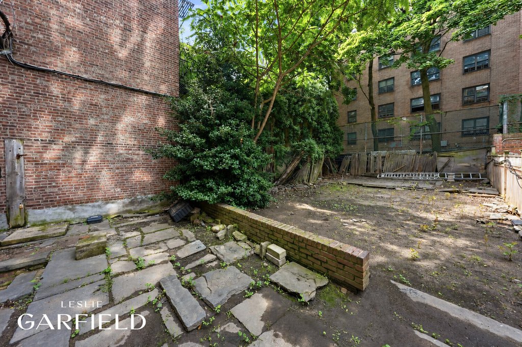404 West 20th Street – For Sale photo 15