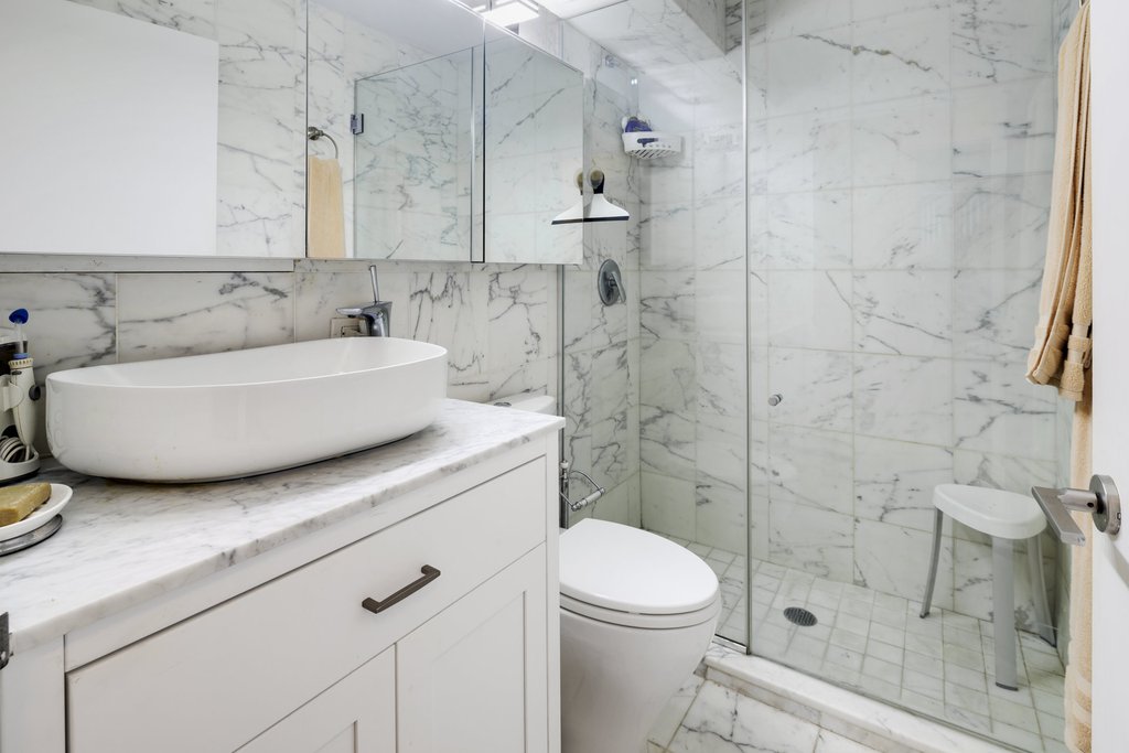 322 West 57th Street, Unit 27M photo 8