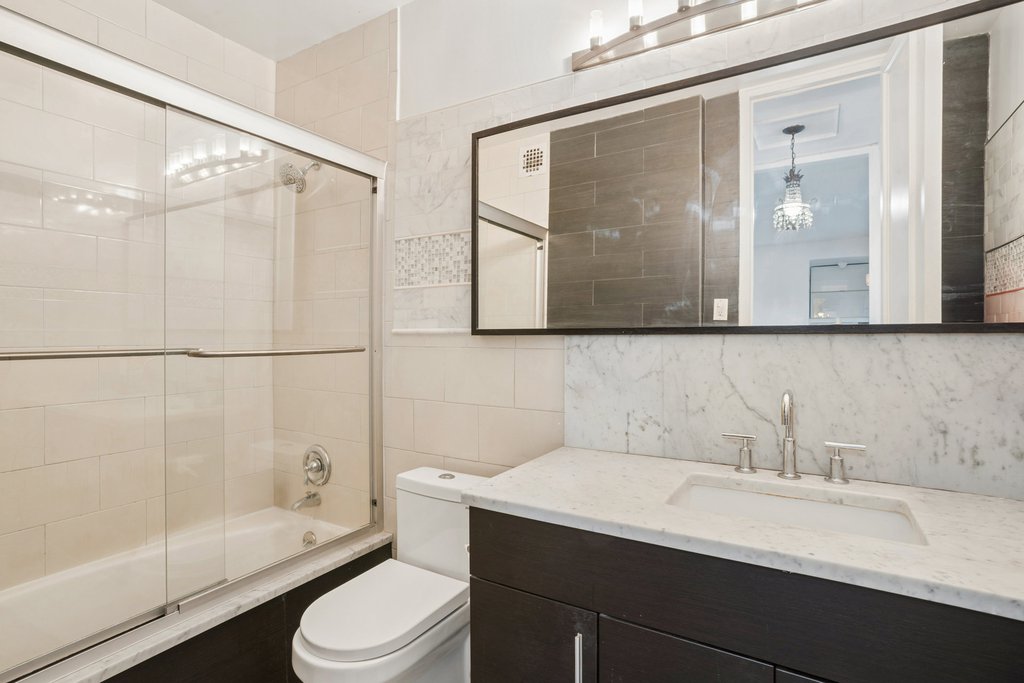 300 East 40th Street, Unit 31C photo 12