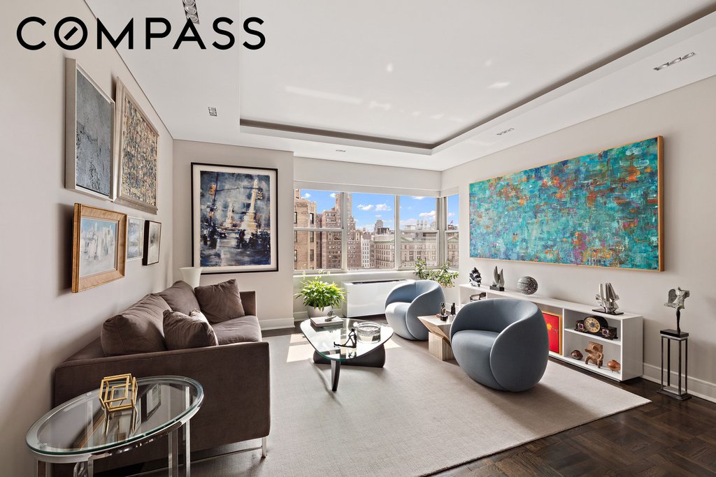 2 Fifth Avenue, Unit 18M photo 3