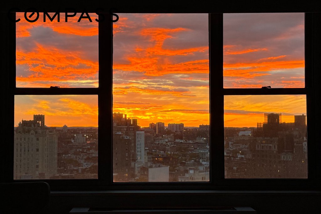 2 Fifth Avenue, Unit 18M photo 13