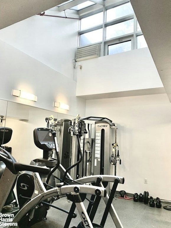 170 East 77th Street, Unit 8G photo 8