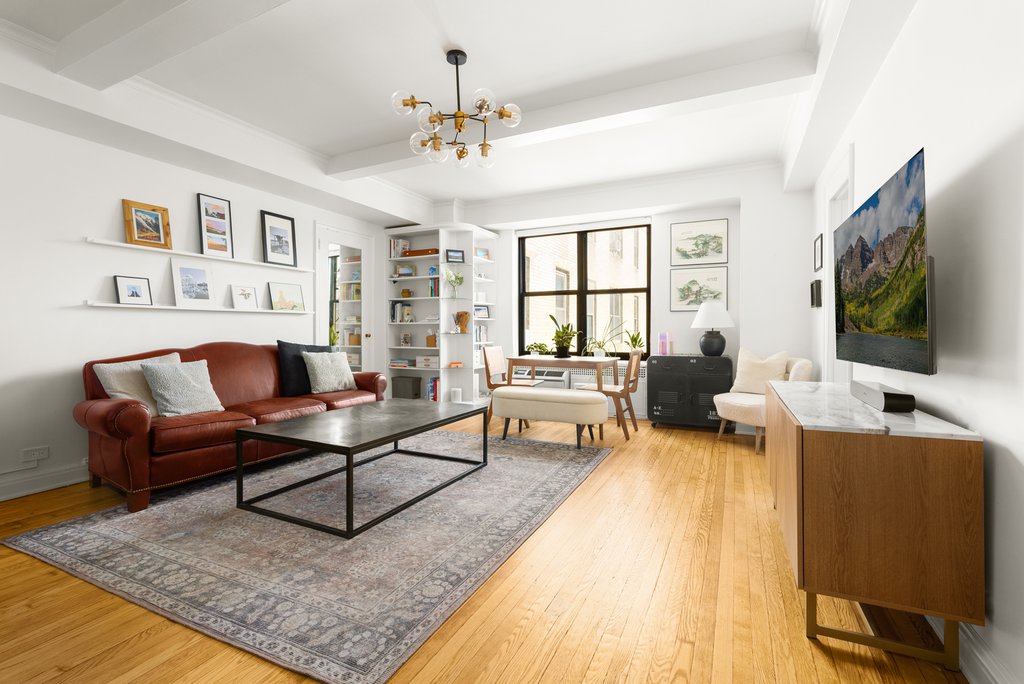 161 West 16th Street, Unit 11C