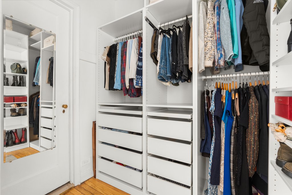 161 West 16th Street, Unit 11C photo 4