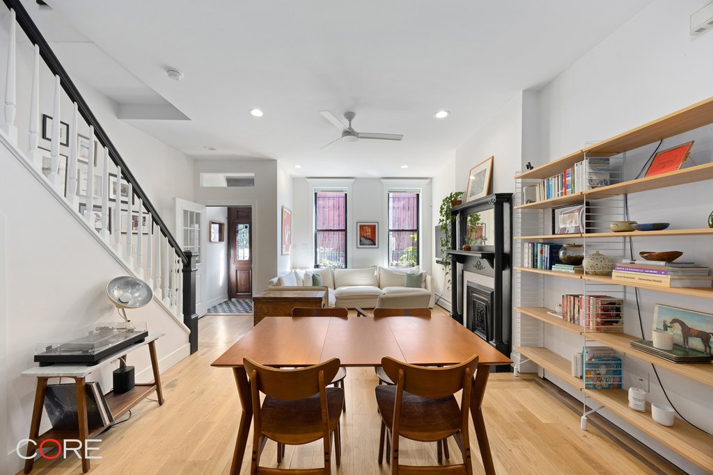 236 Lewis Avenue, Unit TWHS photo 2