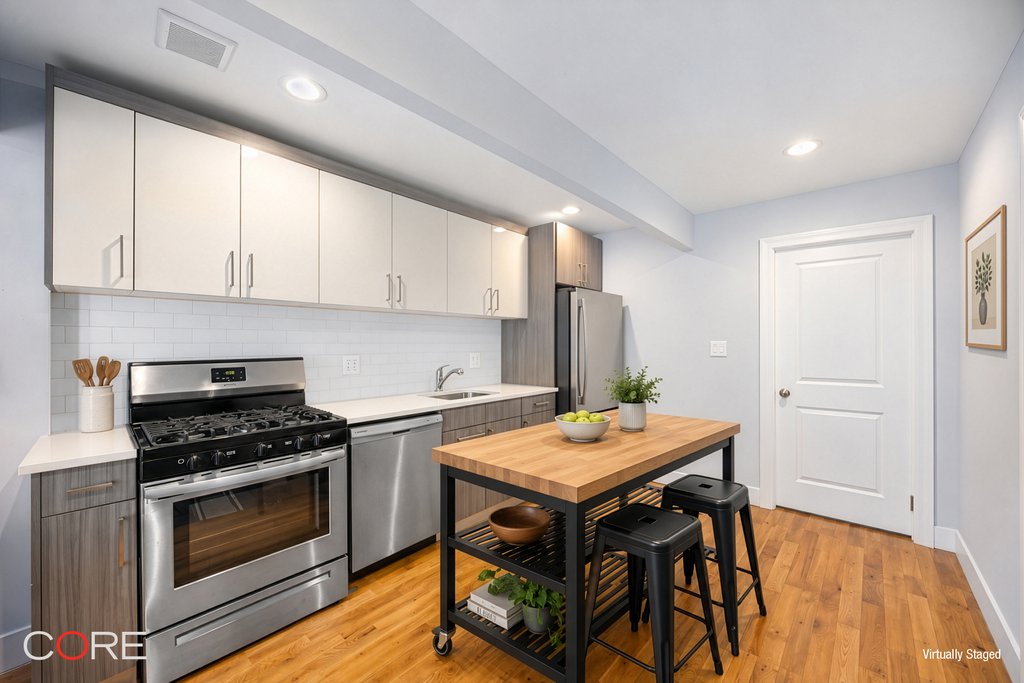 236 Lewis Avenue, Unit TWHS photo 15