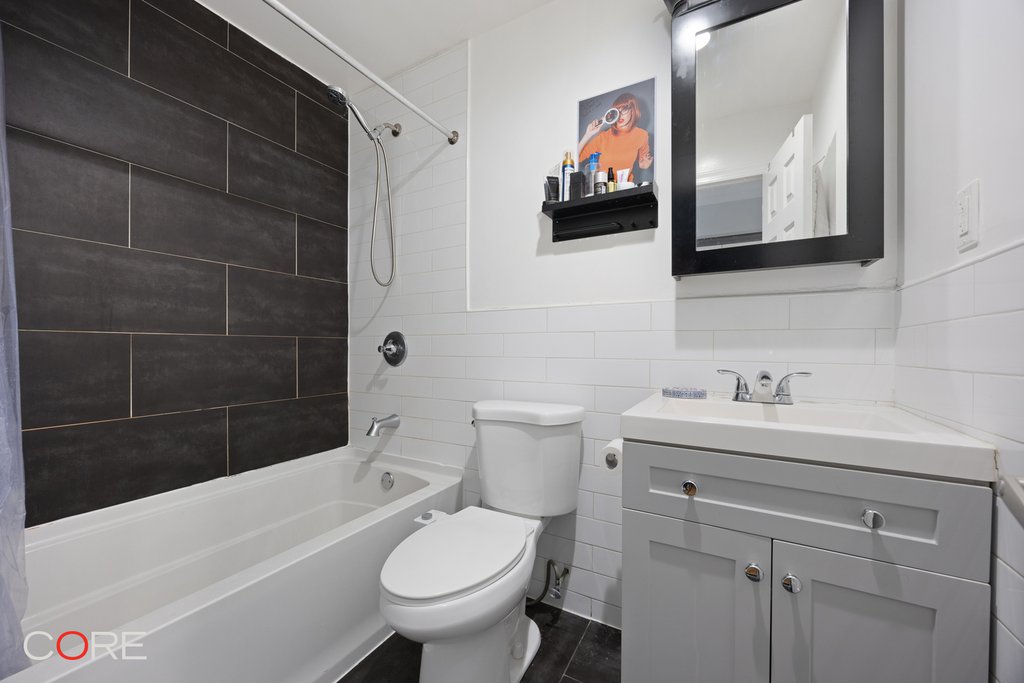 236 Lewis Avenue, Unit TWHS photo 17