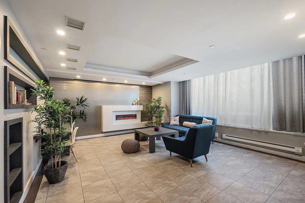 247 Driggs Avenue, Unit PHB photo 14