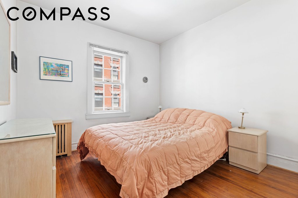 262 West 95th Street, Unit 2/3 photo 12