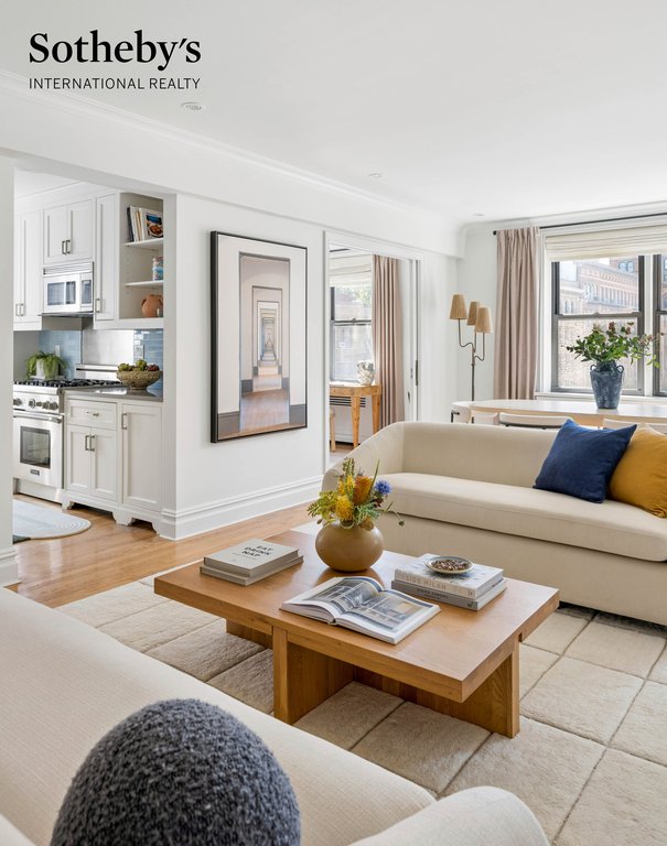 30 East 9th Street, Unit 6NN photo 2