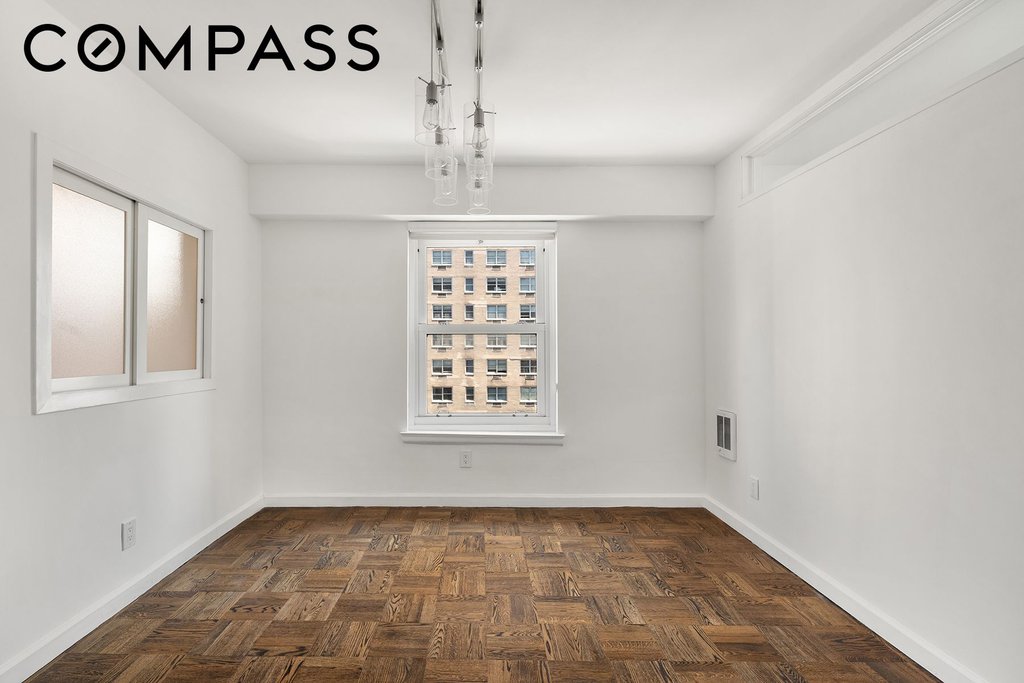 501 East 79th Street, Unit 11E photo 10