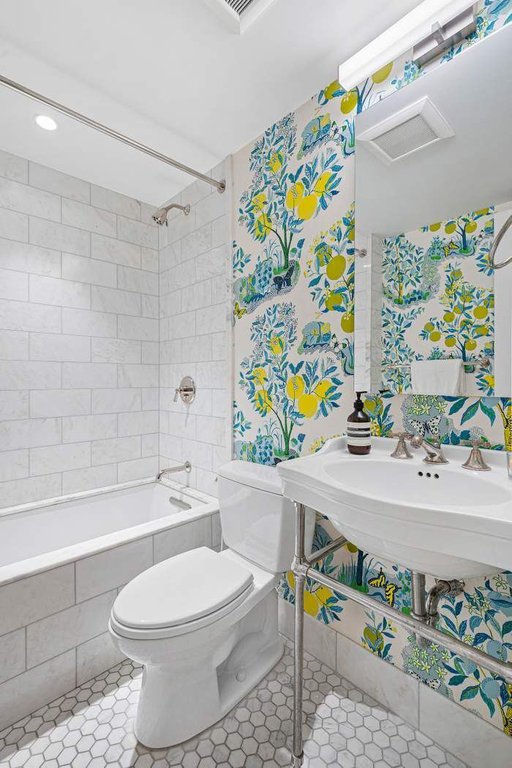 51 Fifth Avenue, Unit 15C photo 11