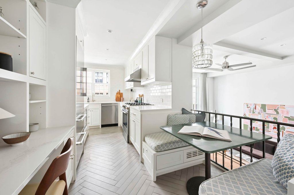 51 Fifth Avenue, Unit 15C photo 6