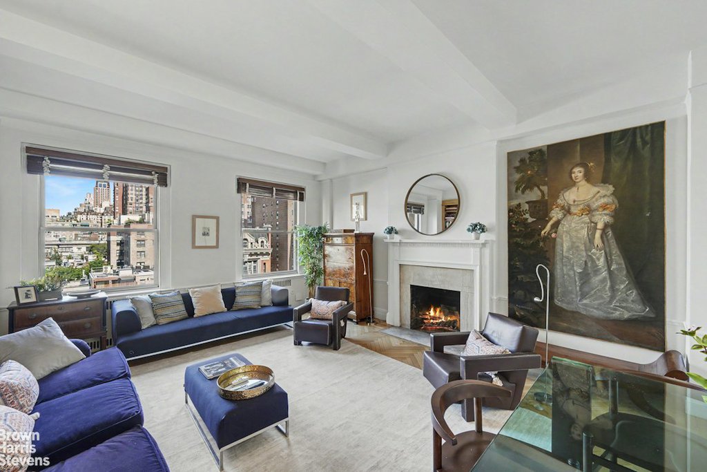155 East 72nd Street, Unit 7D