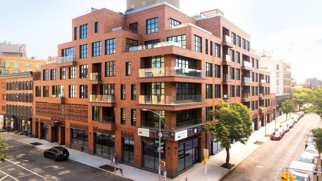 127 Kent Avenue, Unit PH2E photo 19